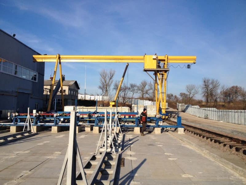 SEVENCRANE-Outdoor Gantry Crane 1