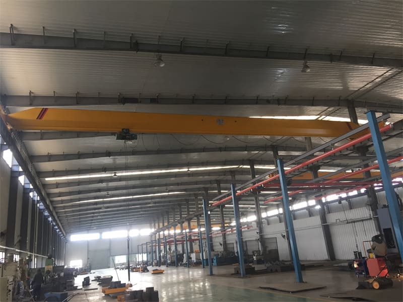 SEVENCRANE-single girder overhead crane 2