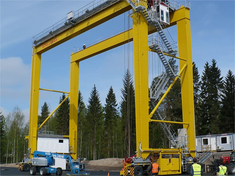 sevencrane-rubber tyred gantry crane 1